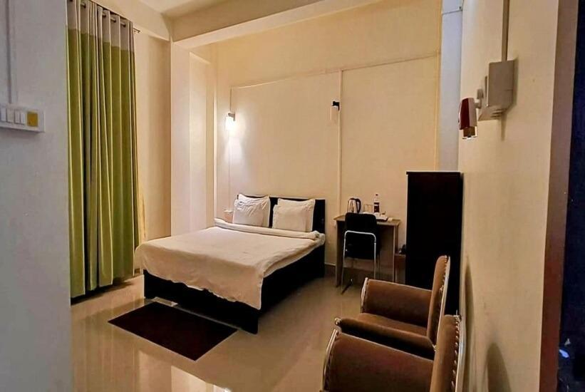Hotel Shoolin Wood Hatikhuli ภายนอก รูปภาพ